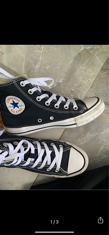 Siyah converse