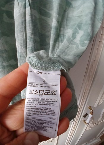 Kadın Gri Kamuflaj Keten Tişört - Görsel 3