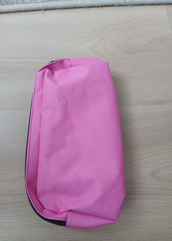 Pembe Fermuarlı Kadın Makyaj Çantası - Görsel 2