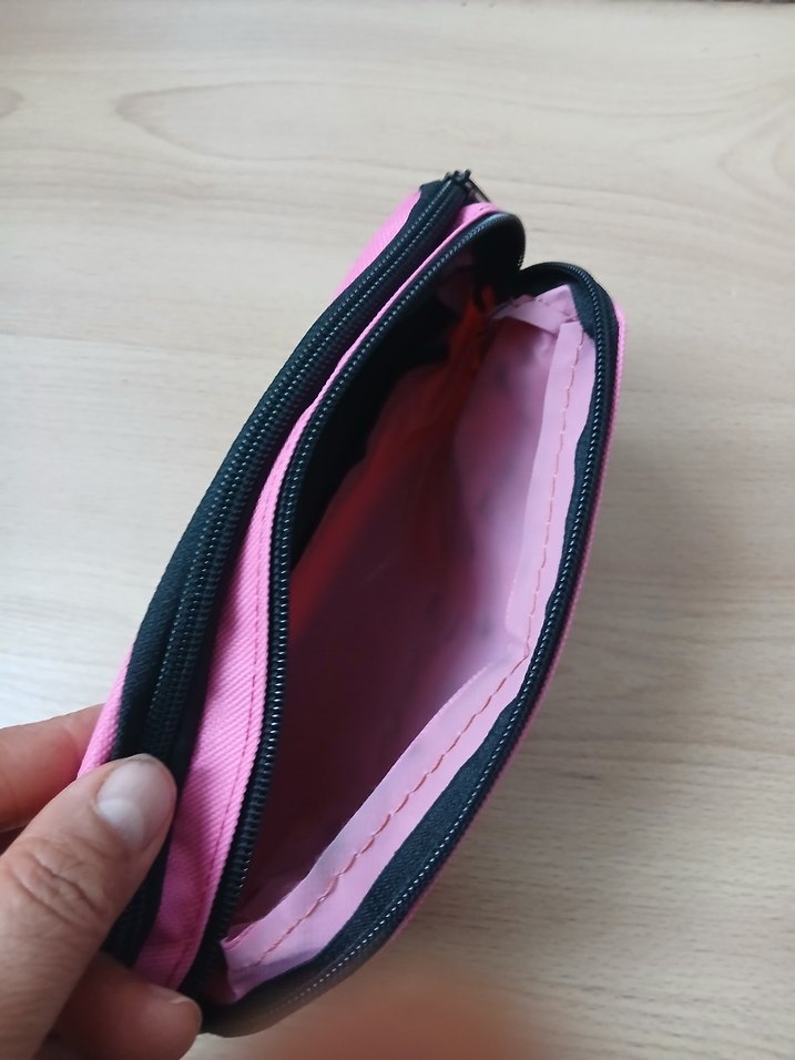 Pembe Fermuarlı Kadın Makyaj Çantası - Görsel 5