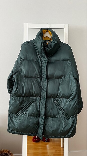 Bershka Şişme mont