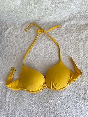 Bikini üstü