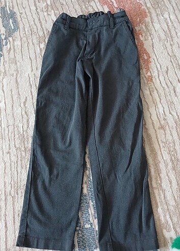 Okul pantalonu