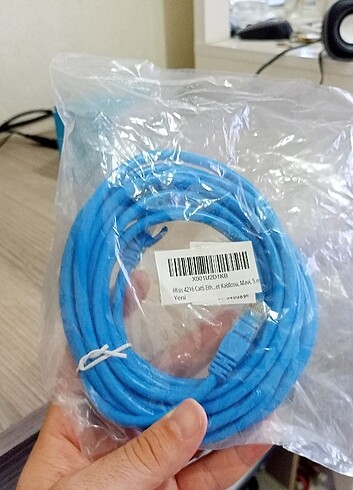  Beden Renk 5 METRE ETHERNET KABLOSU SIFIR KAPALI KUTU 