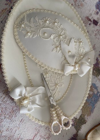 Dantel Detaylı Beyaz Parlak Tepsi Seti - Görsel 5