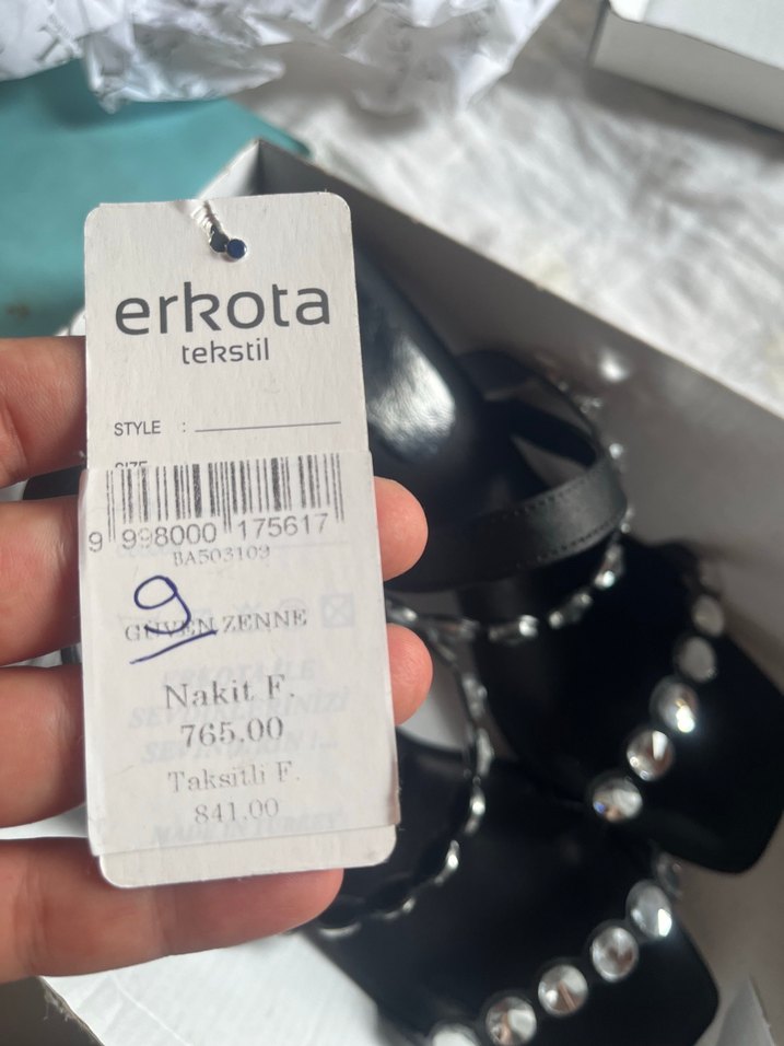 Parlak Siyah Yılan Desenli Topuklu ayakkabı - Görsel 4