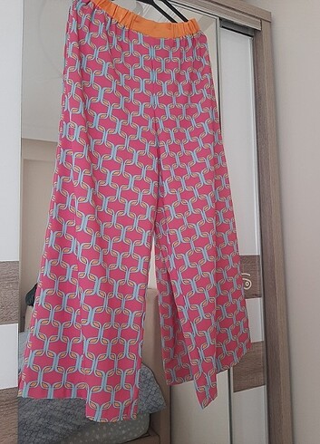 Bol paça desenli pantolon