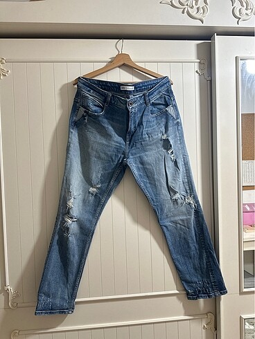 Zara Jean