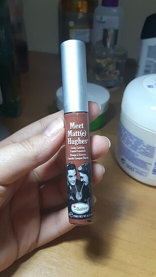 The Balm Meet matte hughes