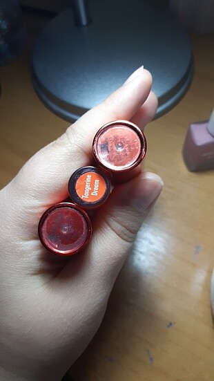  Beden Too Faced Lip Injection Extreme