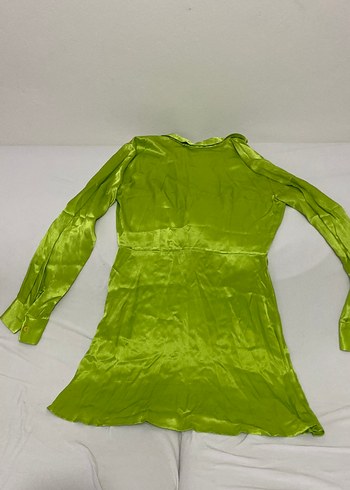 Parlak Yeşil Düğmeli Kadın Gömlek - Görsel 4