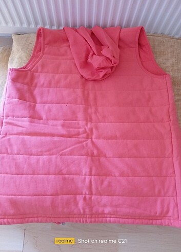 LC Waikiki LC Waikiki kız çocuk yelek