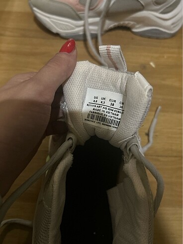 38 Beden gri Renk Skechers Orjinal ayakkabı