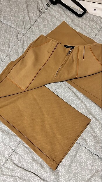 m Beden camel Renk Trendyolmilla pantolon.