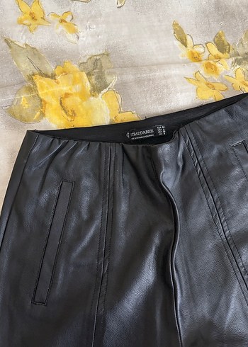 Stradivarius deri yırtmaçlı Tayt  - Görsel 3