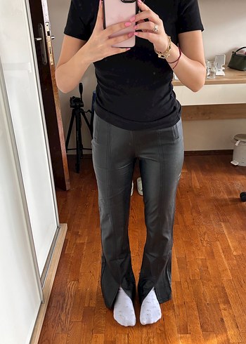 Stradivarius deri yırtmaçlı Tayt  - Görsel 6