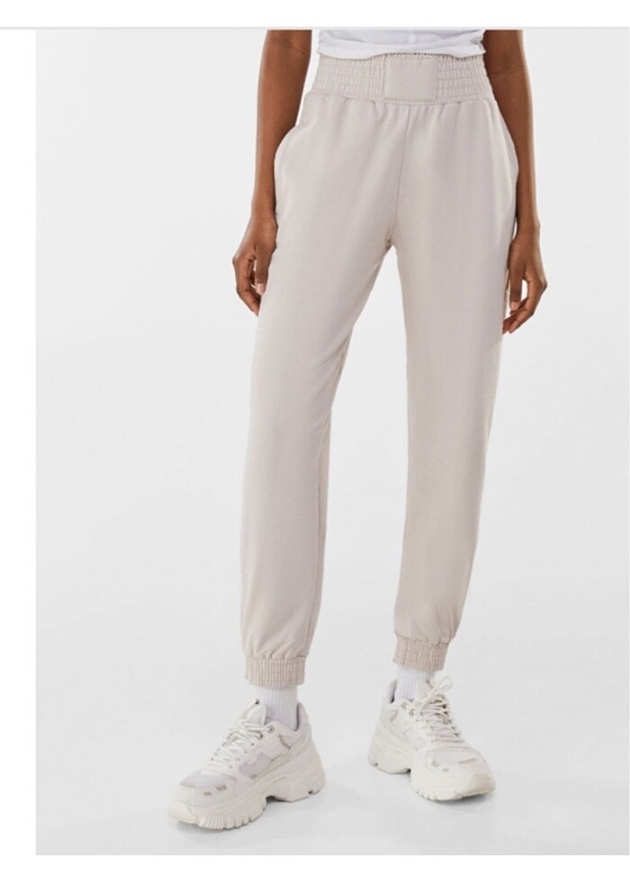 Bershka Krem Pantolon - Görsel 2