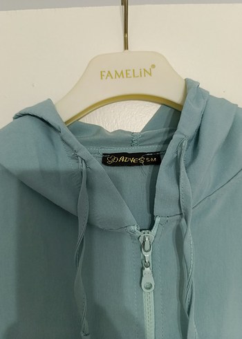 Kadın Yağmurluk - Görsel 2