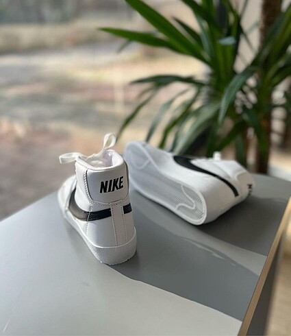 Nike Blazer Beyaz Siyah