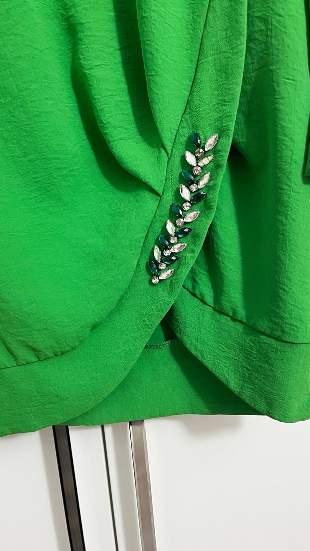 Düğmeli Yeşil Kadın Tunik - Görsel 2