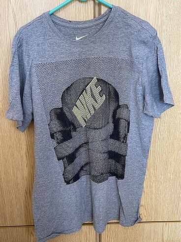 Nike tshirt