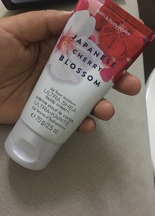  Body cream