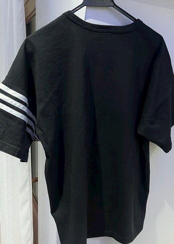 Orjinal adidas tshirt oversize - Görsel 4