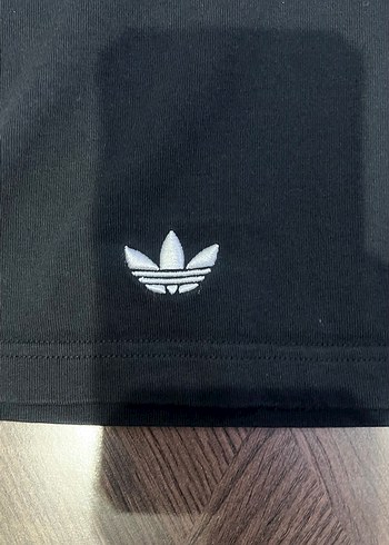 Orjinal adidas tshirt oversize - Görsel 8