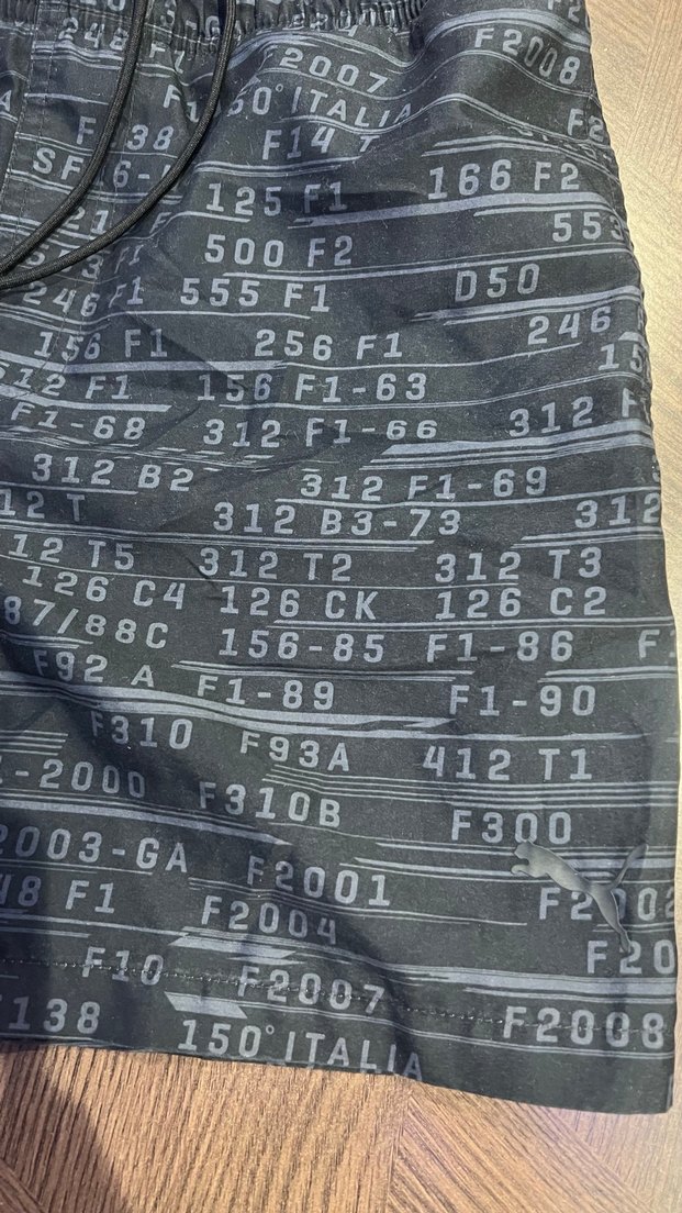 Orjinal puma ferrari deniz şortu - Görsel 2