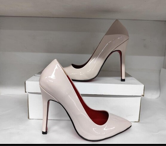 Sıfır stiletto ince topuk