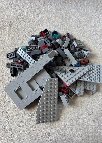 Diğer Gri Lego Parçaları Seti 250 parça