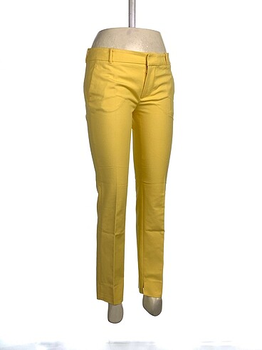 Zara Zara Kumaş Pantolon %70 İndirimli.