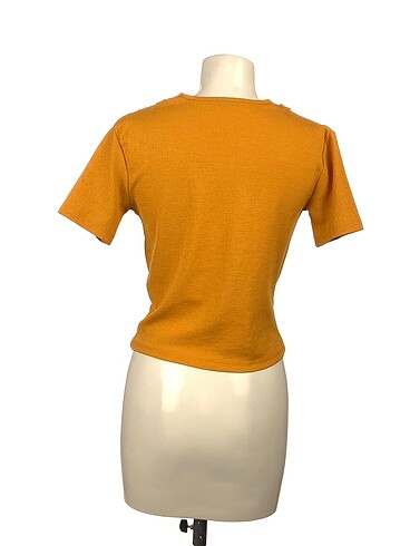 m Beden Zara Bluz %70 İndirimli.