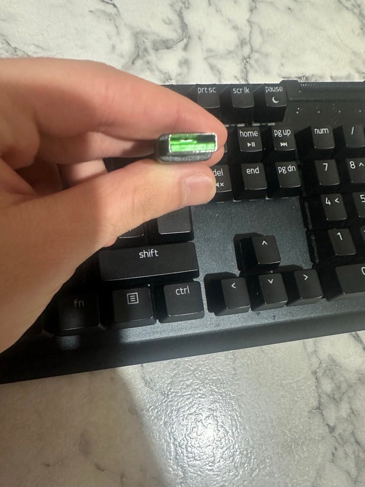 Razer BlackWidow V4 X Mekanik RGB Oyun Klavyesi - Görsel 3