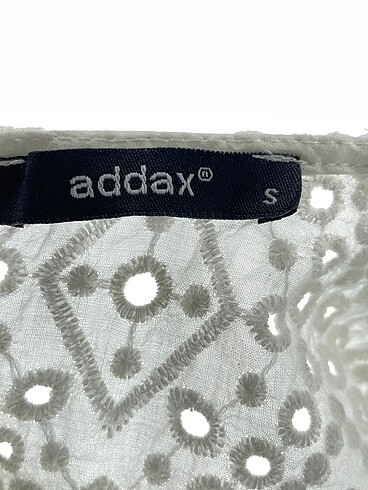 s Beden beyaz Renk Addax Bluz %70 İndirimli.
