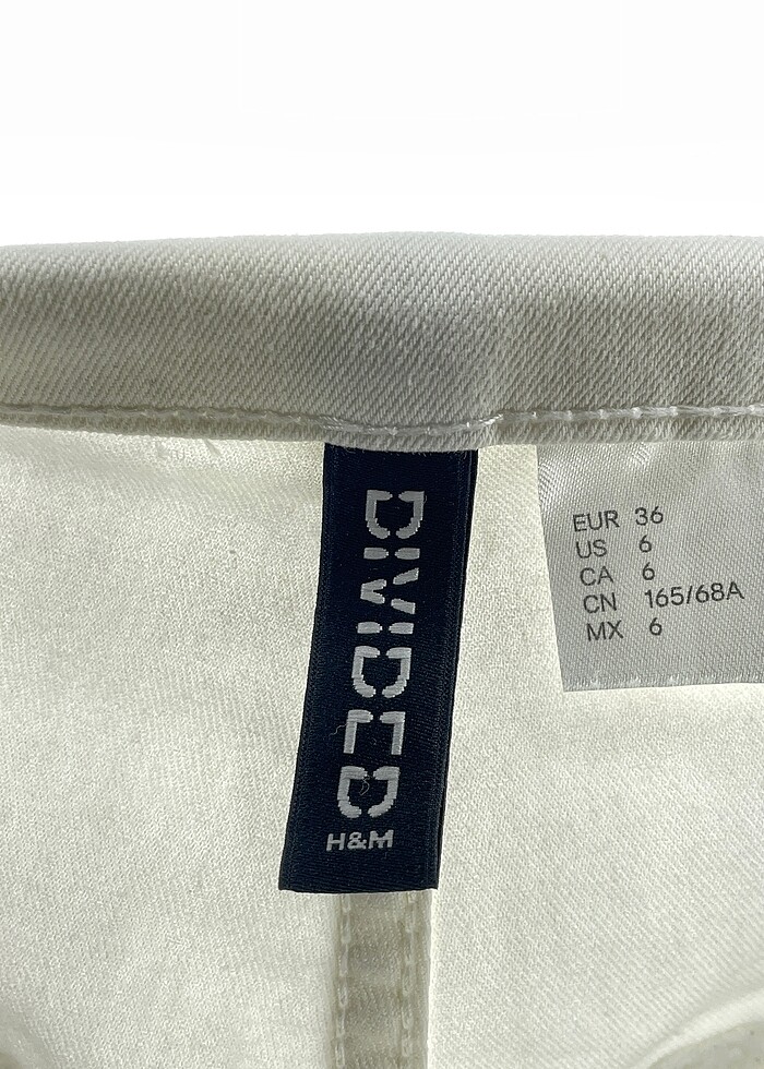 H&M Mini Şort %70 İndirimli. - Görsel 4
