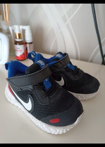 21 Beden mavi Renk Nike Erkek Çocuk Mavi Siyah Spor Ayakkabı