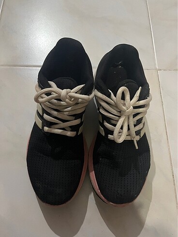 orijinal adidas spor ayakkabı