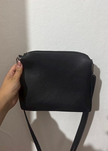 Siyah Deri Minimalist Kadın Çanta