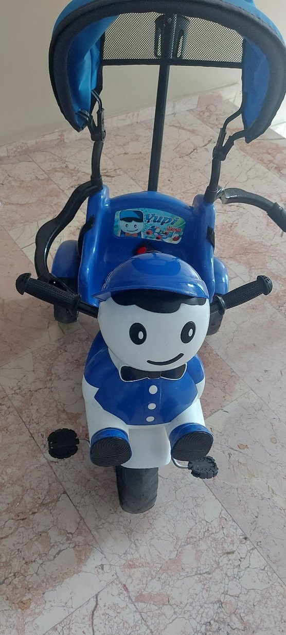 Mavi Çocuk Üç Tekerlekli Bisiklet Şapkalı - Görsel 2