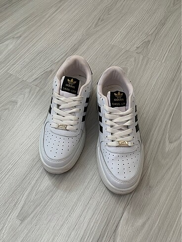 Adidas spor ayakkabı