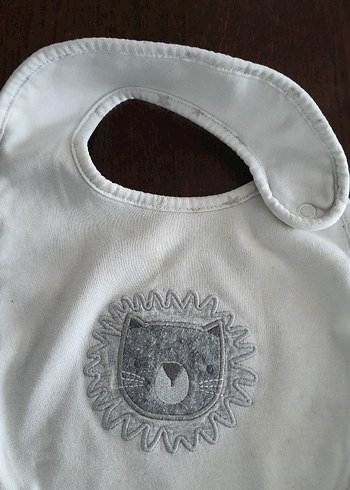 Gri Desenli Bebek Önlüğü - Görsel 6