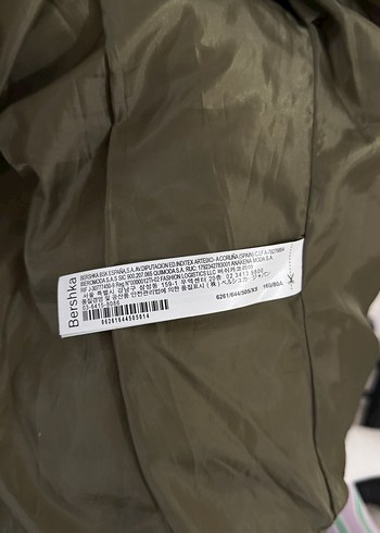 BERSHKA Haki Kapüşonlu Kadın Mont - Görsel 6