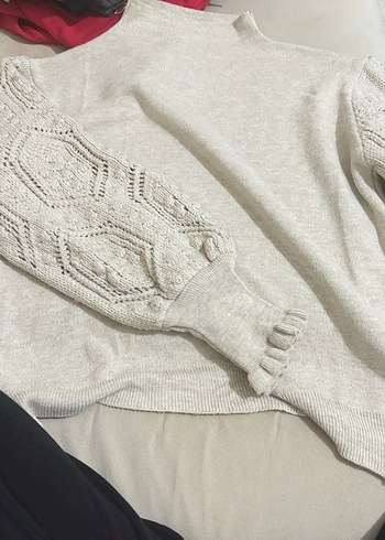 Bej Yarım Balıkçı Dantel Detaylı Triko Kazak - Görsel 3