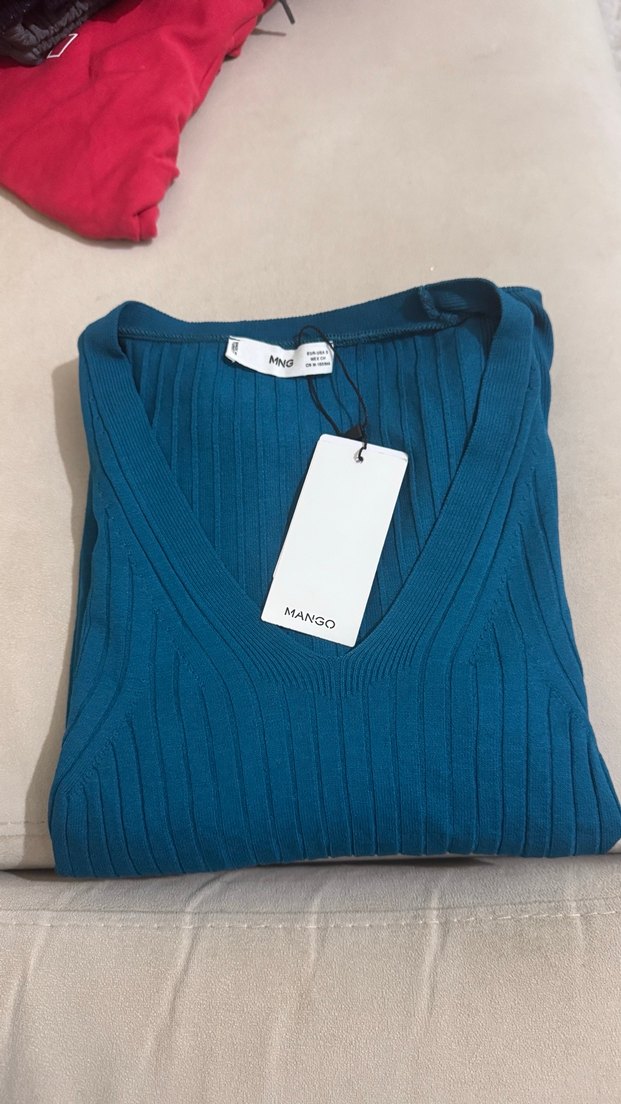 Koyu Turkuaz V Yakalı Kısa Kollu Triko Kazak - Görsel 3