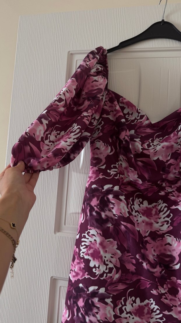 Pembe V Yaka Mini Fitted Elbise - Görsel 3