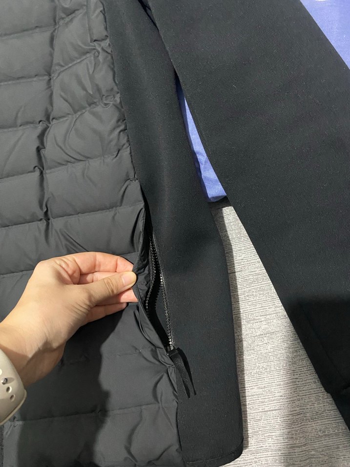 Siyah Adidas Kapüşonlu Erkek Mont - Görsel 3