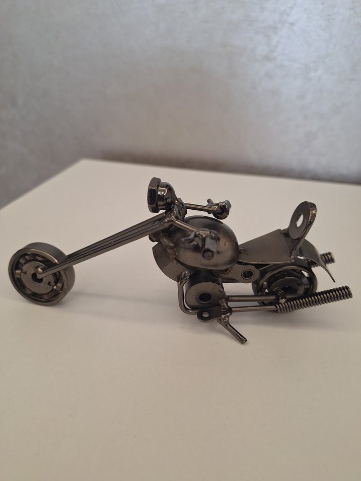 Siyah Metal Dekoratif Model - Görsel 3