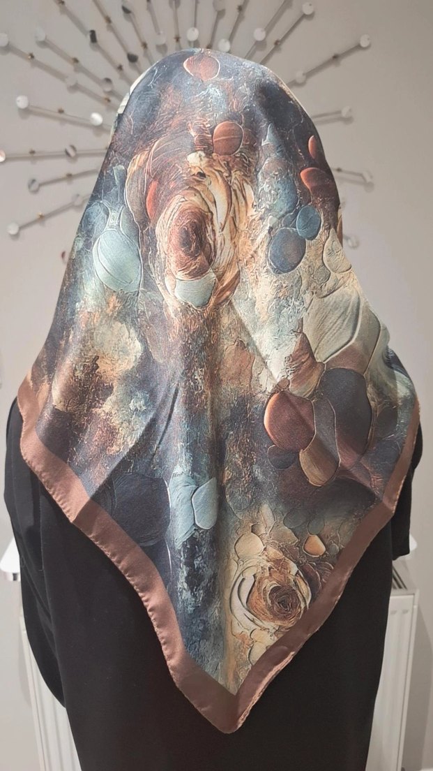 Bohem Tarzda Kahverengi Kadın Şal - Görsel 2