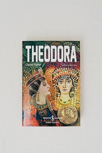 Theodora İş Bankası Biyografi Ciltli